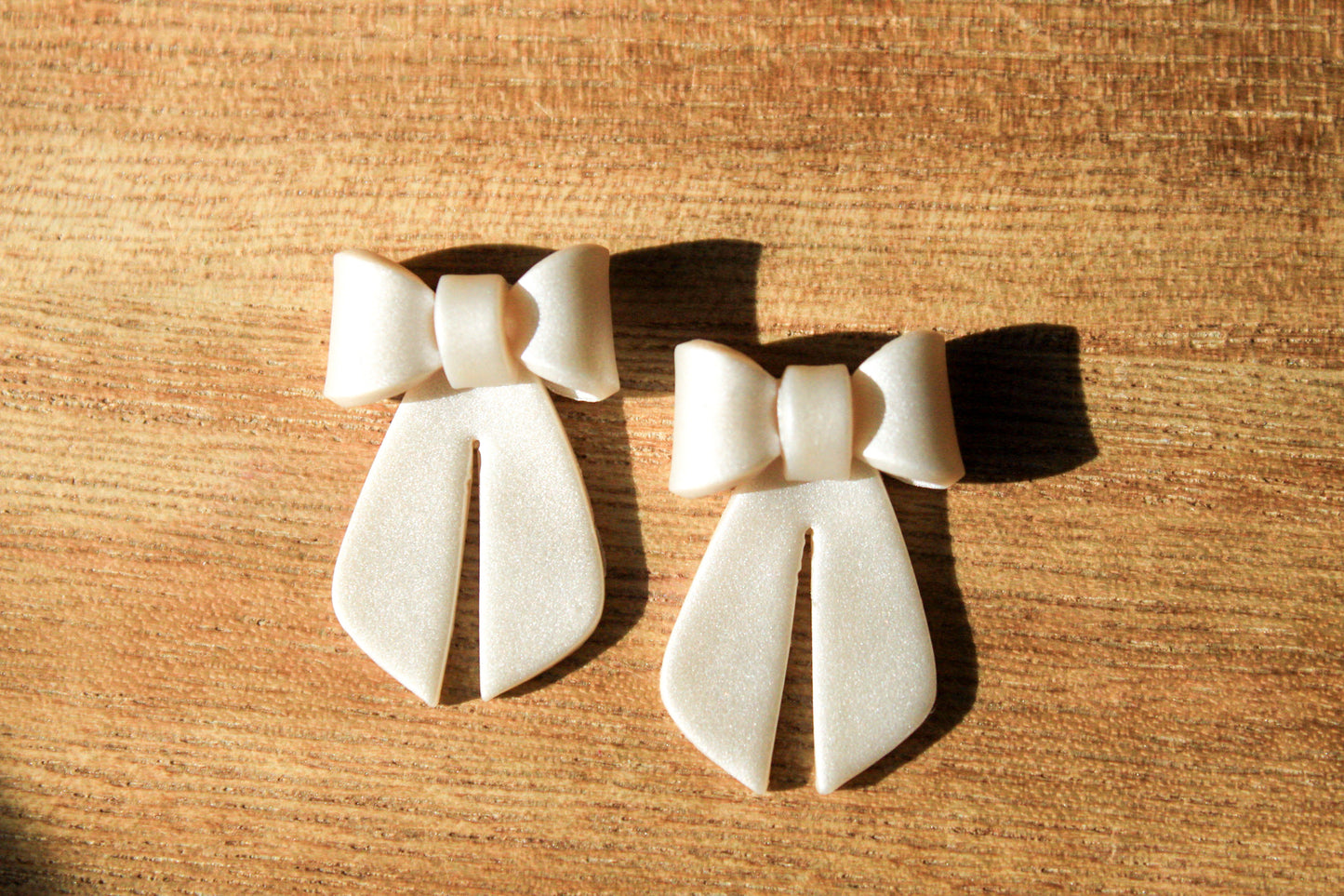 Large Pearl Bow Studs